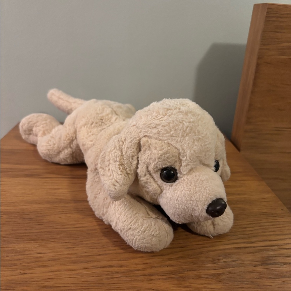 FAO Schwarz Labrador dog plush stuffed animal